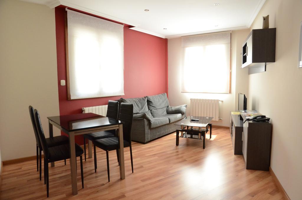 Apartamentos El Rincon De Limes Cangas De Narcea Extérieur photo