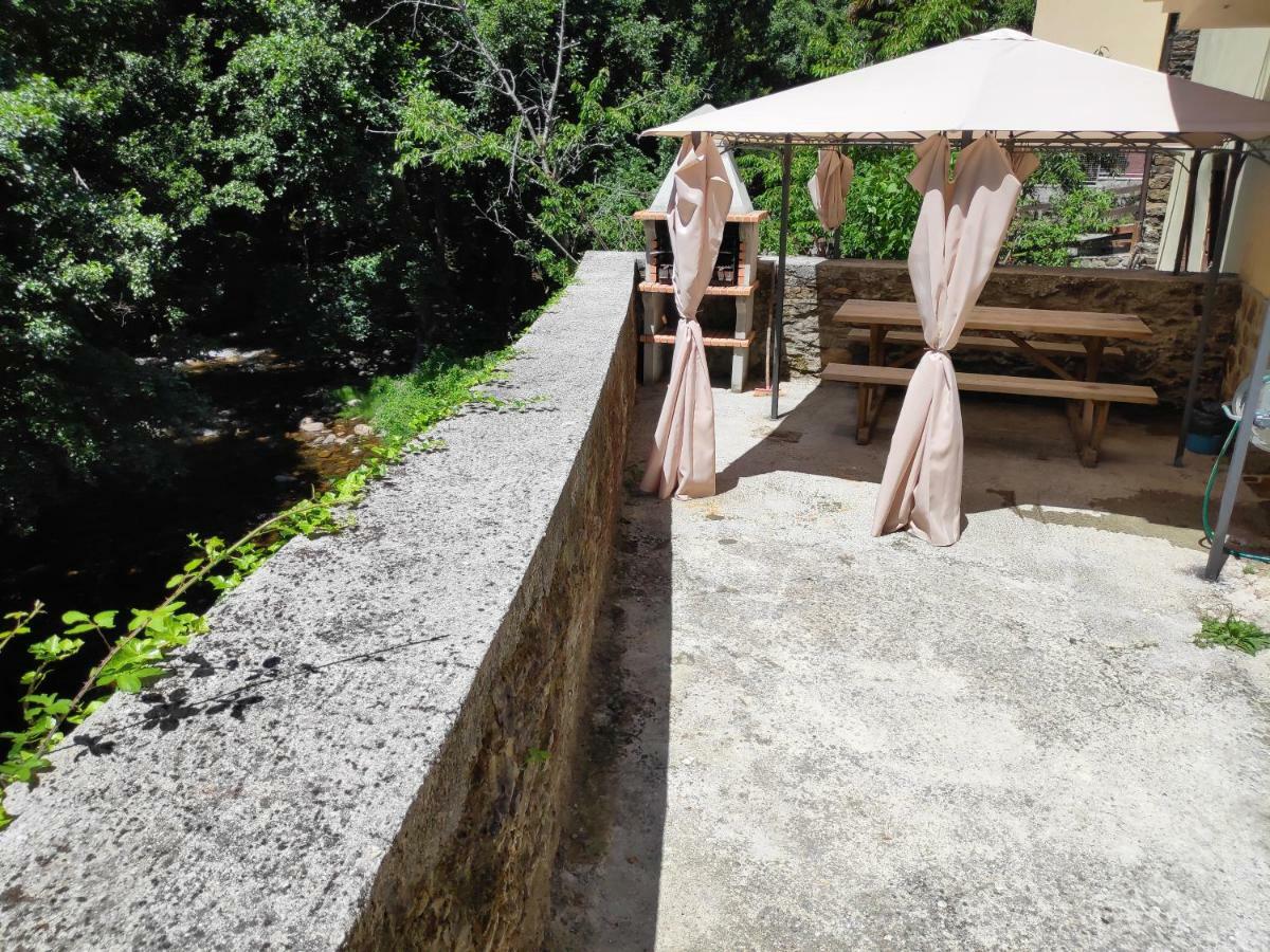 Apartamentos El Rincon De Limes Cangas De Narcea Extérieur photo